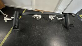 Skærmholder til 4 Skærme