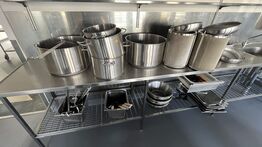 Stort Parti Gryder + Kantine Artikler