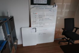 2 stk. whiteboards