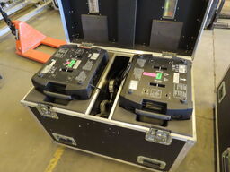 2x Mac 700 Profil MARTIN Mac 700
