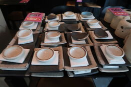 32 sæt med underskål & soyaskål