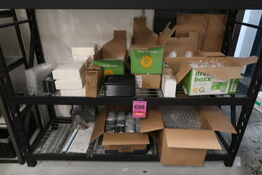 Stort parti emballage - tøm 2 hylder 