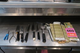 Diverse køkkenredskaber 