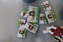 8 stk. bidelegetøj BUSY BUDDY