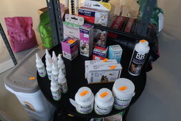 Loppemiddel, kosttilskud m.v. til hund og kat