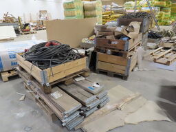 Div. materialer, eltavler og ledninger