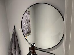 Toiletspejl, Billede, Knage, Hylde