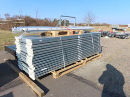 15 stk industri hylder samt jernstænger