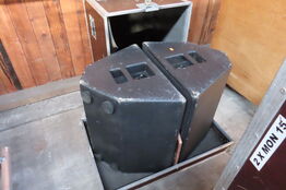 2 stk højtaler inkl flightcase