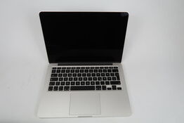 4 x MacBook - delvis / hel defekt - se bekrivelse af hver