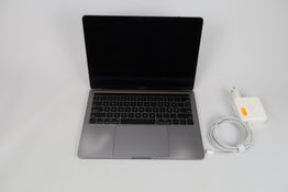 Apple MacBook Pro 13" IPS i7-8569