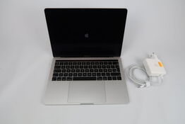 Apple MacBook Pro 13" IPS i5-8257