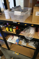 Lagerreol med div. Festtilbehør m.m.