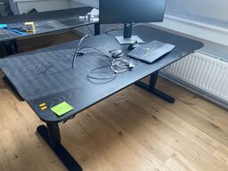 El hæve/sænkebord IKEA Bekant  