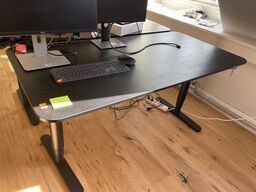 El hæve/sænkebord IKEA Bekant