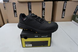 1 Par Airtox | AIRTOX Safety Shoe BAT.ONE | Sort/gul | 48 Model nr: 1780330