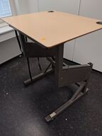 Hæve/sænkebord med fodpedal