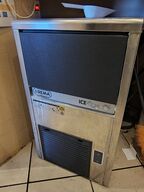 Isterningemaskine BREMA