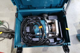 Overfræser MAKITA RP1111C