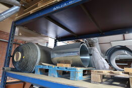 Div. Jernplader m.m. på reol