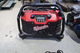 Arbejdsradio MILWAUKEE JSR 1228