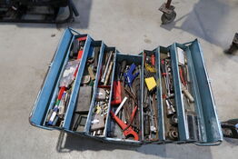 Værktøjskasse med div. Værktøj