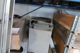 Palle med metalkasser