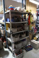 Lagerreol med div. Værktøj m.m.