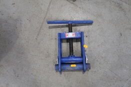 Klemmeværktøj til PE-rør