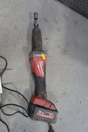 Akku ligesliber MIWALUKEE M18 FDG med batteri