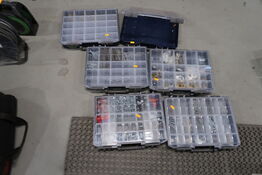 6 stk. sortimentskasser med div. Skruer, bolte m.m.