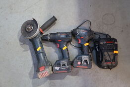 3 stk. akku håndværktøj BOSCH med 3 stk. batterier og lader