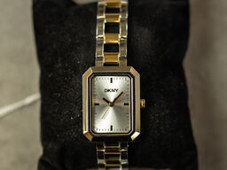 Ur DKNY Uptown Midi 22x35 mm