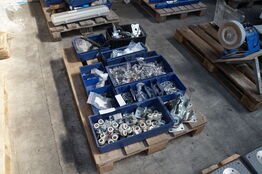 Palle med diverse hjul, beslag mv. 