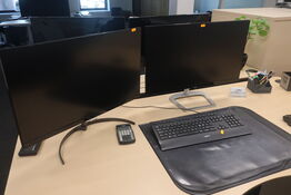 2 stk. skærme PHILIPS 276E / tastatur m.m.