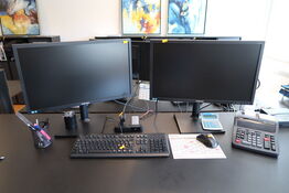 2 stk. computerskærme SAMSUNG S24E450, tastatur, mus, computer LENOVO