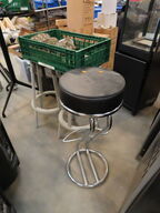 Barstole, barbord m.v. 