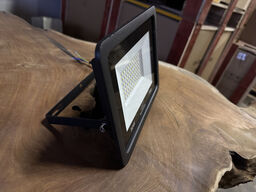 10 LED lamper.