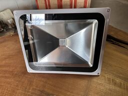 Flood light m/farveskift. RGB.