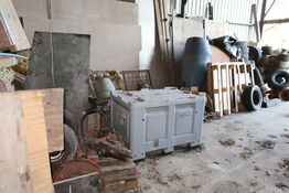 Div. Reservedele, dæk m.m.