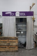 Tobaksskab med indhold