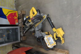 Akku-Kap- og geringssav Dewalt 