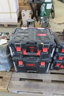 2 stk. Værktøjskasser MILWAUKEE