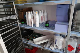 Div. Rengøringsmidler og artikler