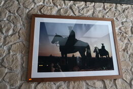 2 stk. indrammet plakater