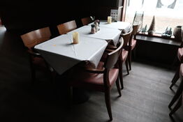 3 stk. borde med 6 stk. stole SASA