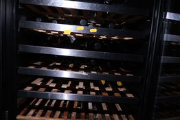 Ca. 18 flasker blandet vin