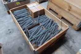 Palle med diverse fjedre 