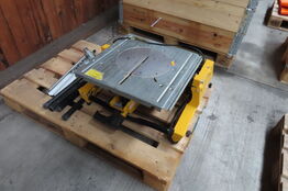 Bordrundsav DEWALT DW743