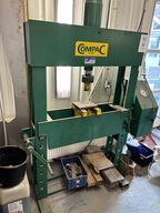 Pressemaskine COMPAC 